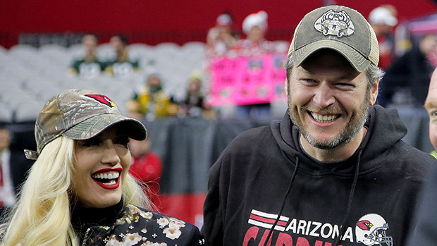 Are Gwen Stefani & Blake Shelton Planning Epic Duet On Christmas Album? See Evidence