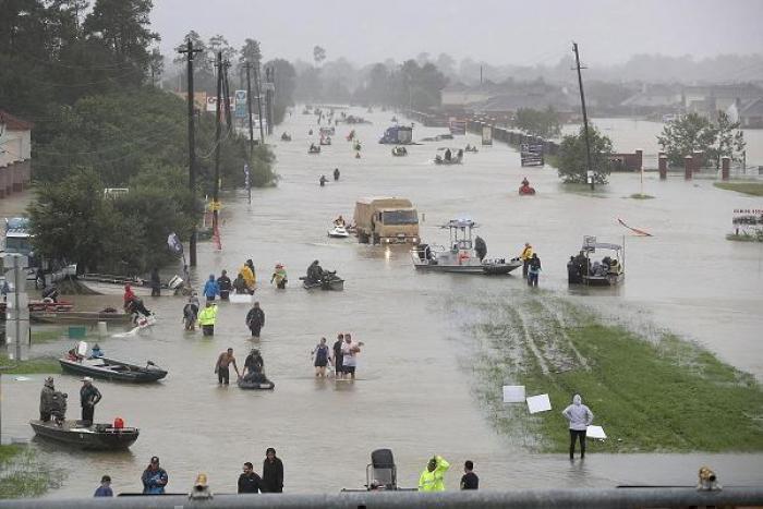 Harvey to make landfall again, Texas death toll mounts from record floods