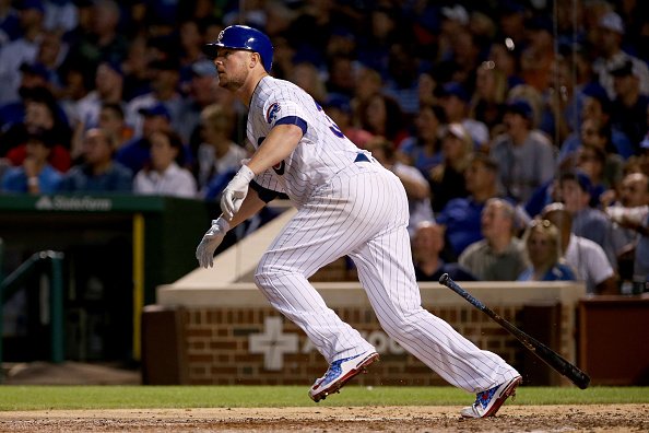 Lester homers as Cubs pound Diamondbacks 16-4