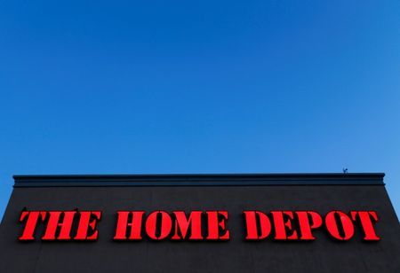 Looming housing slowdown clouds Home Depot’s strong results