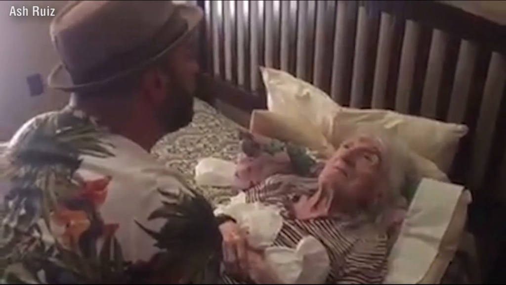 Man serenades his 98-year-old grandma with ‘Unforgettable’ on her birthday