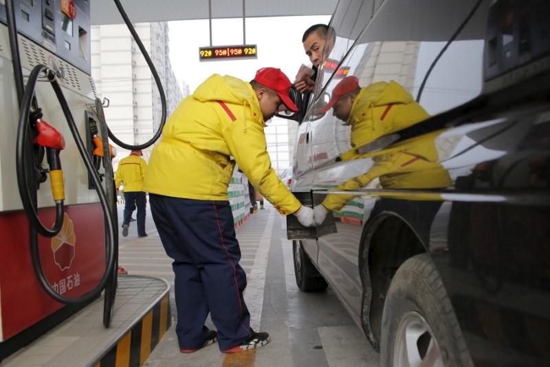 Oil dips on high OPEC supplies, defying falling U.S. crude stocks