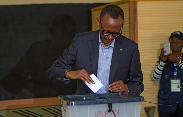 Rwanda Kagame sweeps presidential polls to win third term