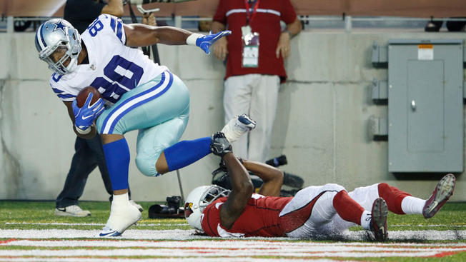 Stars and starters sit out, Cowboys beat Cardinals 20-18