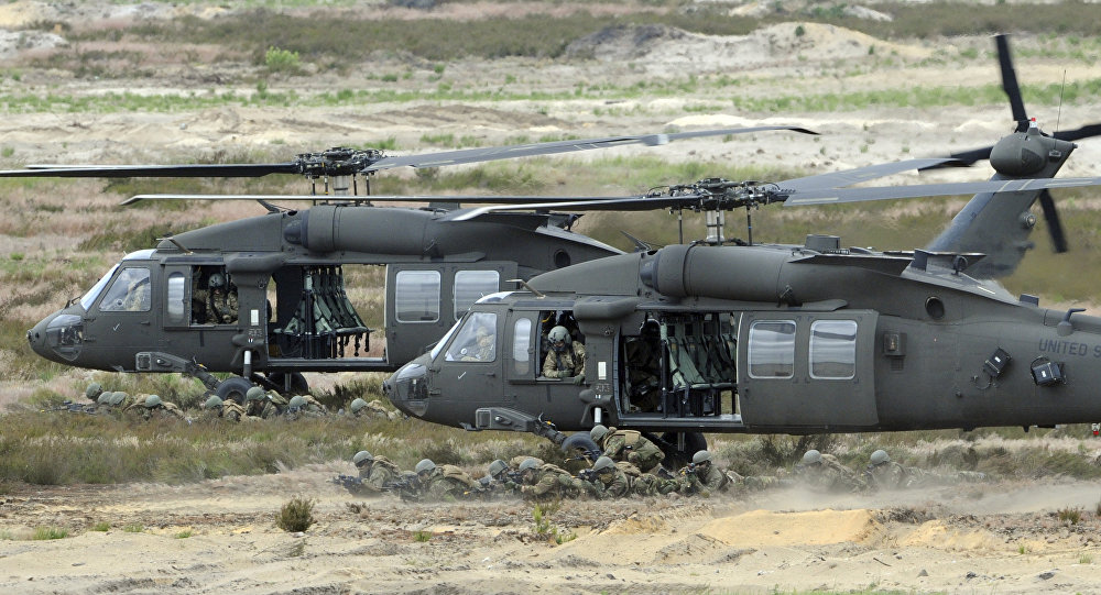 U.S. Black Hawk helicopter crashes off Yemen, one service member missing