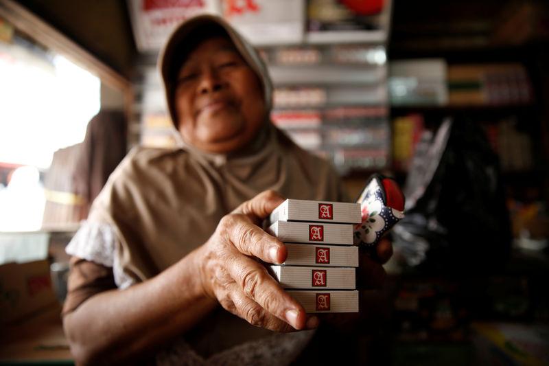 Veiled marketing, Anti-smoking groups slam Indonesia’s Big Tobacco