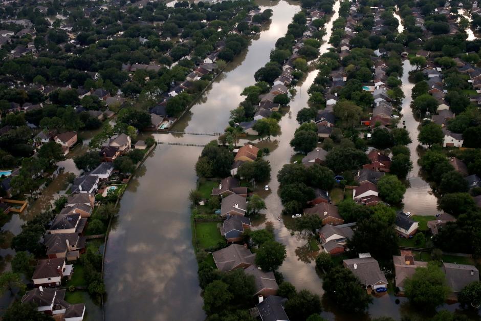 Flood fix and flip Houston housing investors see profit in Harveys wake