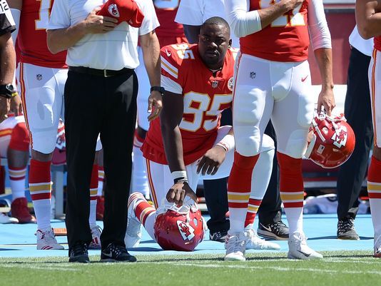 How Chiefs teammates discussed conflicting opinions on national anthem protests