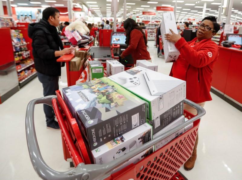 Target raises minimum hourly wage to $11 pledges $15 by end of 2020