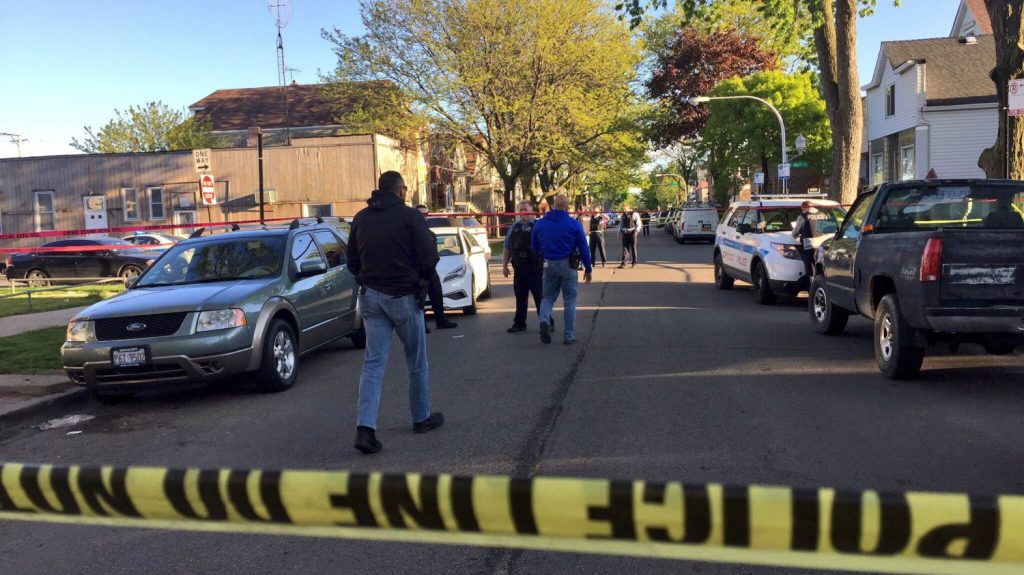 2 Killed, 8 Wounded In Chicago Shootings Wednesday