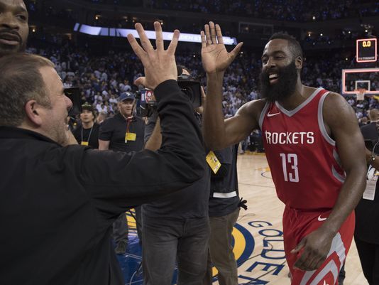 New-look Rockets stun Warriors on opening night