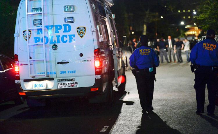 Police officer shoots, critically wounds teen armed with BB gun in Brooklyn