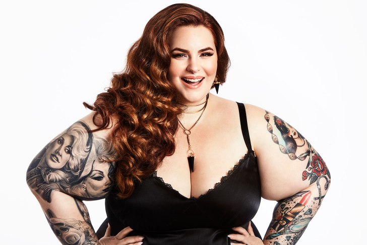 Model Tess Holliday Blasts Bullies Who Accuse Her Of Promoting Obesity