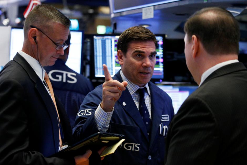 Wall Street starts quarter higher data signals strength