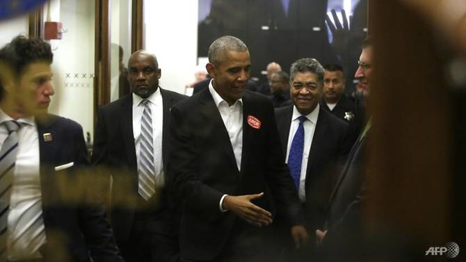 Barack Obama dismissed from jury duty in Chicago