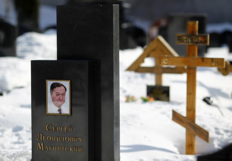 Canada imposes sanctions on 30 Russians over death of lawyer