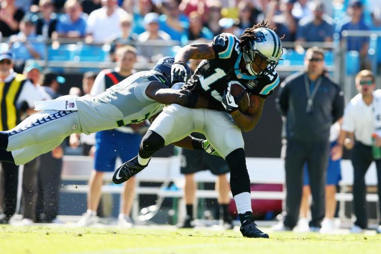 Panthers trade wideout Kelvin Benjamin to Bills