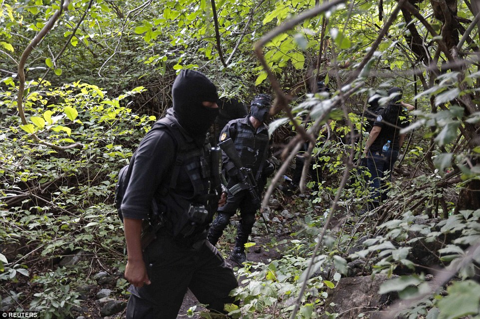 Police Find 23 Bodies in Guerrero Mass Grave