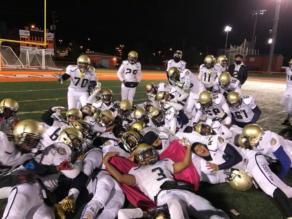 Don’t sleep on Hylton: Ricky Slade leads Bulldogs to win over Hayfield in Virginia 6C playoffs