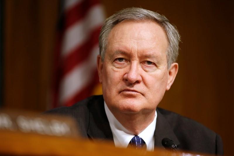 Senate reaches deal to cut number of systemically important banks