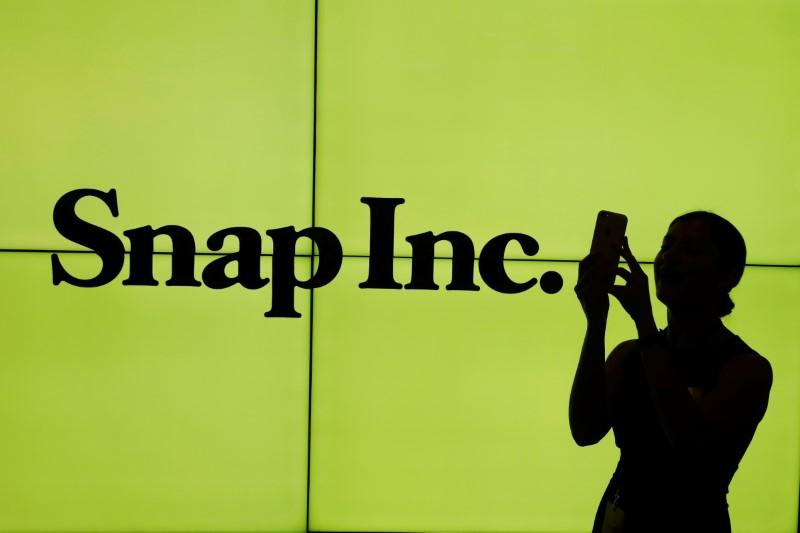 Snapchat launches redesign as growth disappoints Wall Street