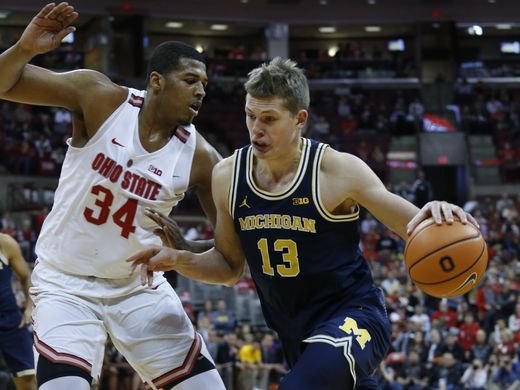 Michigan basketball blows big lead in 71-62 loss to rival Ohio State