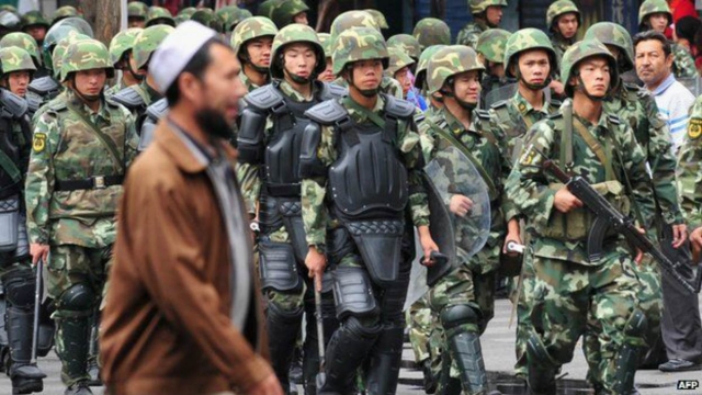 Chinese authorities collecting DNA from all residents of Xinjiang