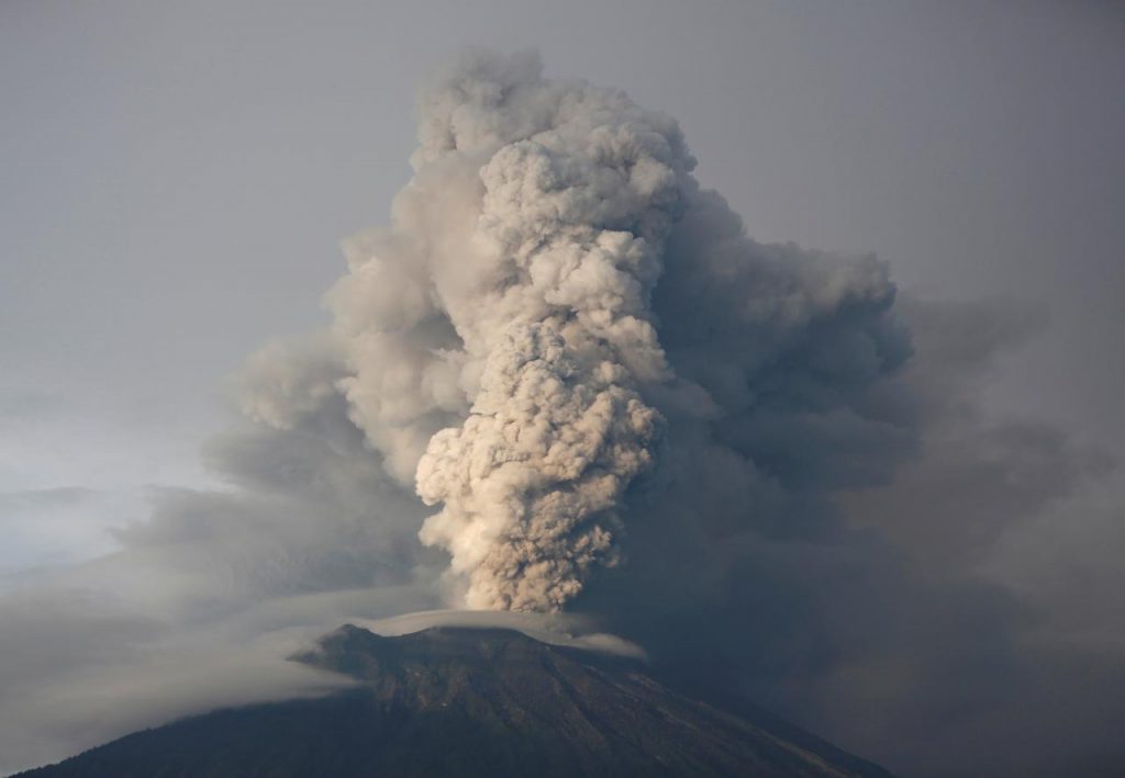 Indonesia holds cabinet meeting in Bali as volcano threatens tourism