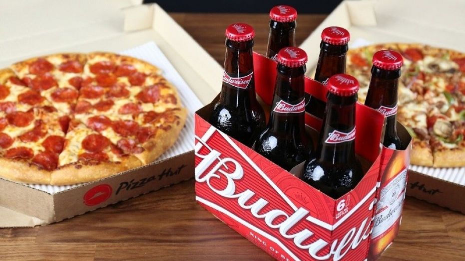 Pizza Hut starts delivering beer and wine in Arizona