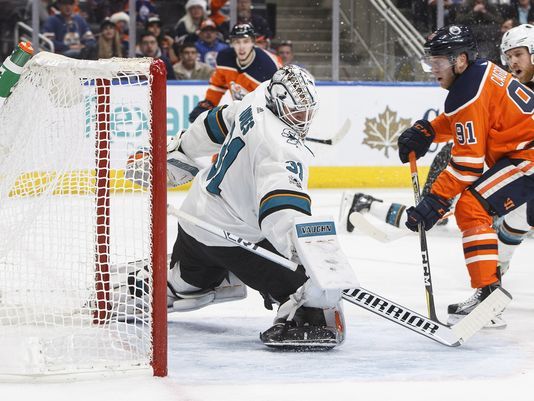 Strome scores 2 to lead Oilers to 5-3 win over Sharks