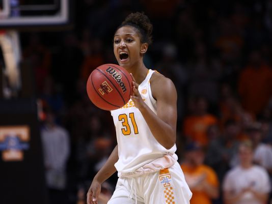 Tennessee staying near top of women's basketball thanks to Oregon connection