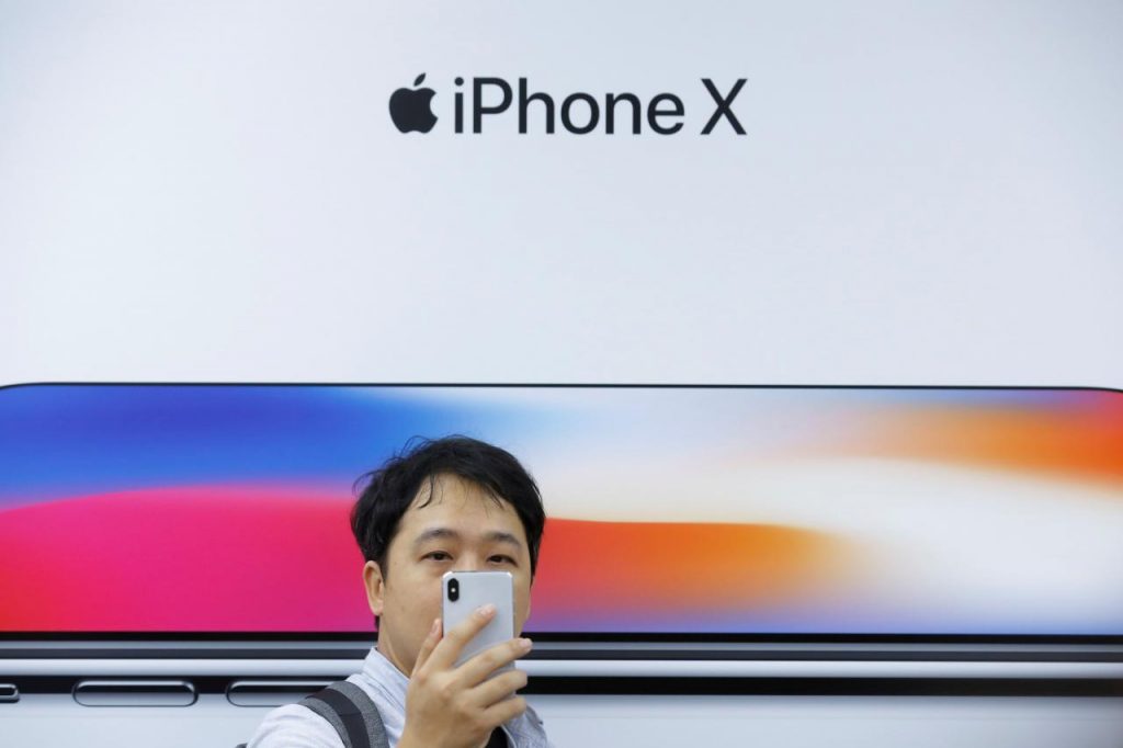 With lineup widening, Apple depends less on iPhone X