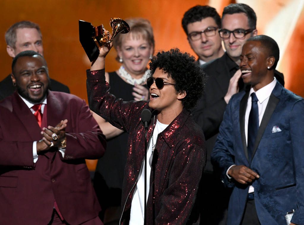 Bruno Mars Dances His Way to Album of the Year at the 2018 Grammy Awards