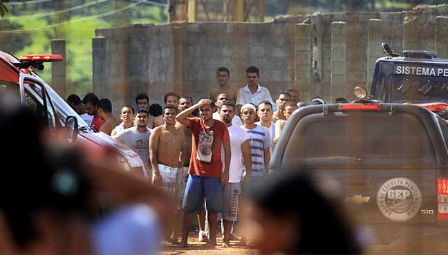 Nine dead in latest outbreak of Brazilian prison violence