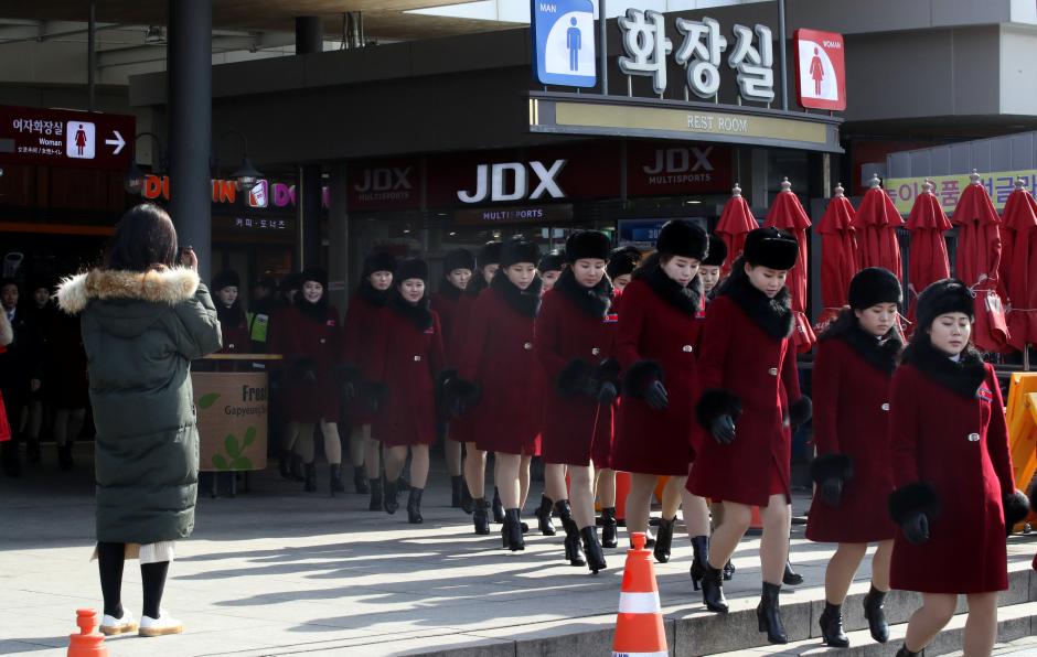 North Korea’s cheer squad, sports officials arrive in South Korea