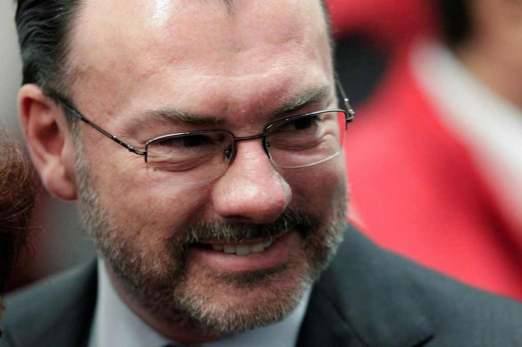 Mexico foreign minister heads to Caribbean to win over Venezuelan allies – official