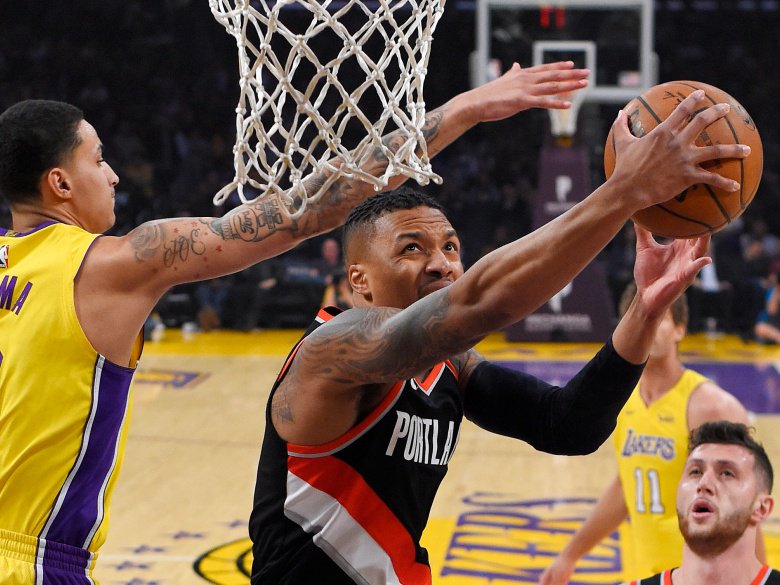 Lillard rallies Trail Blazers for 108-103 win over Lakers