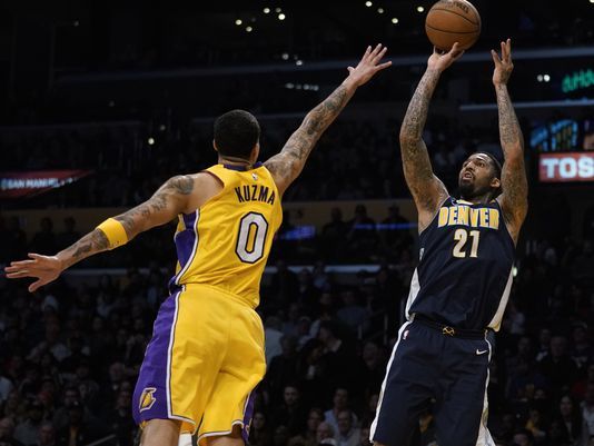 Thomas rallies Lakers past Nuggets 112-103