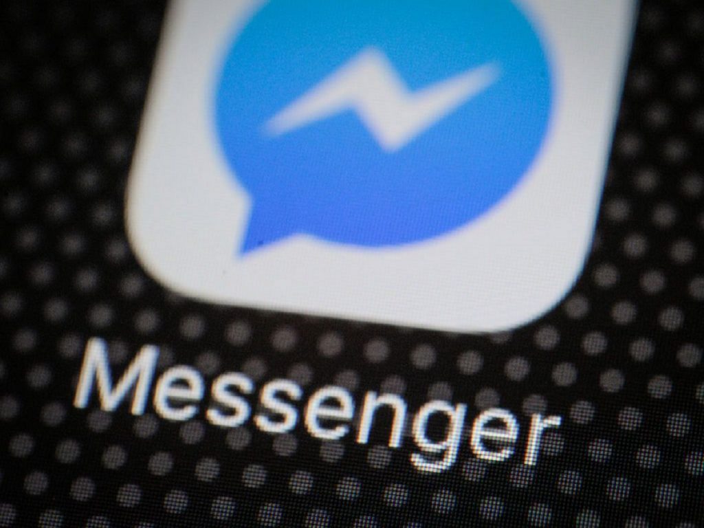 Facebook denies it collects call and SMS data from phones without permission