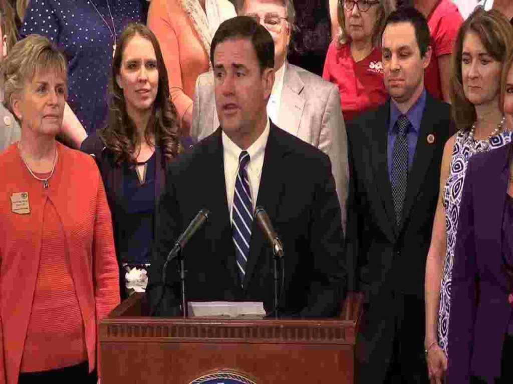 Arizona teachers skeptical of Ducey's raise proposal continuing to plan walkout, USA Today News, Latest US News, Latest News Headlines, USA Breaking News, Today Latest News