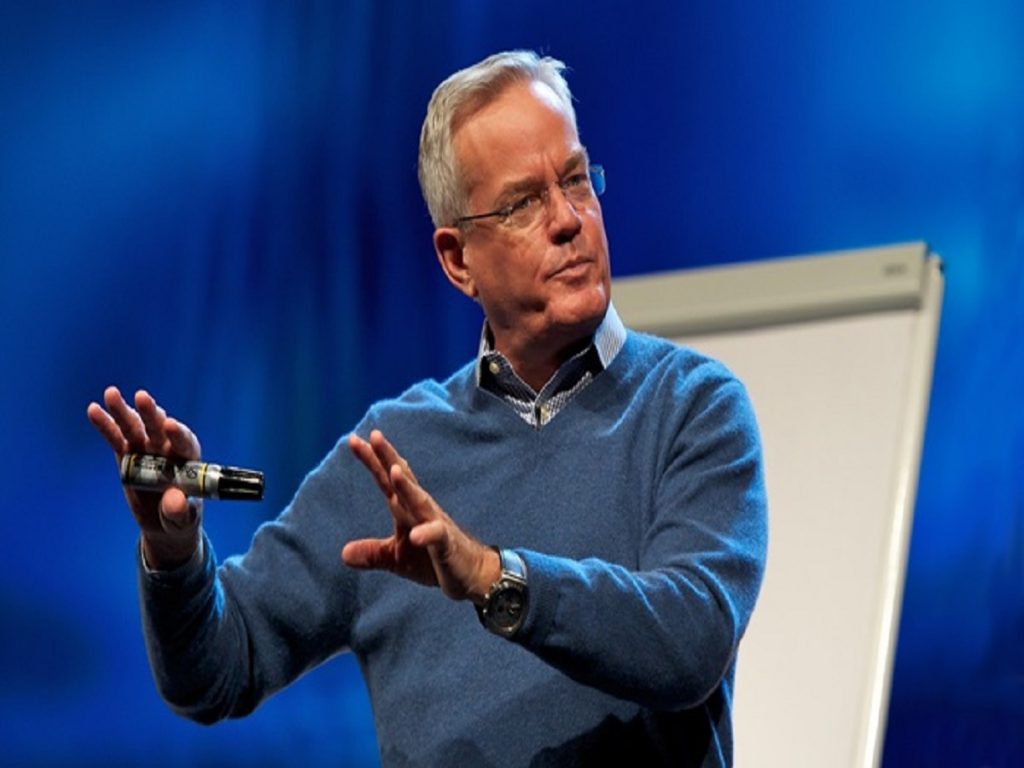 Bill Hybels, prominent megachurch pastor, resigns from Willow Creek following allegations