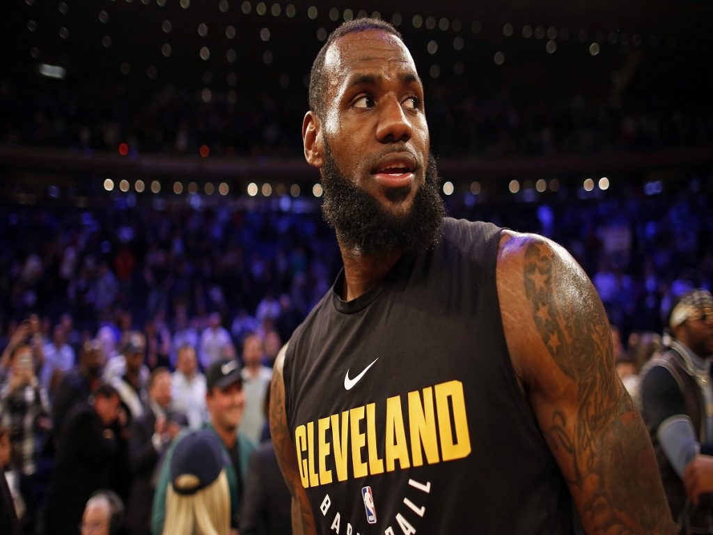 LeBron James knows his responsibility to sports journalism as Erin Popovich question shows