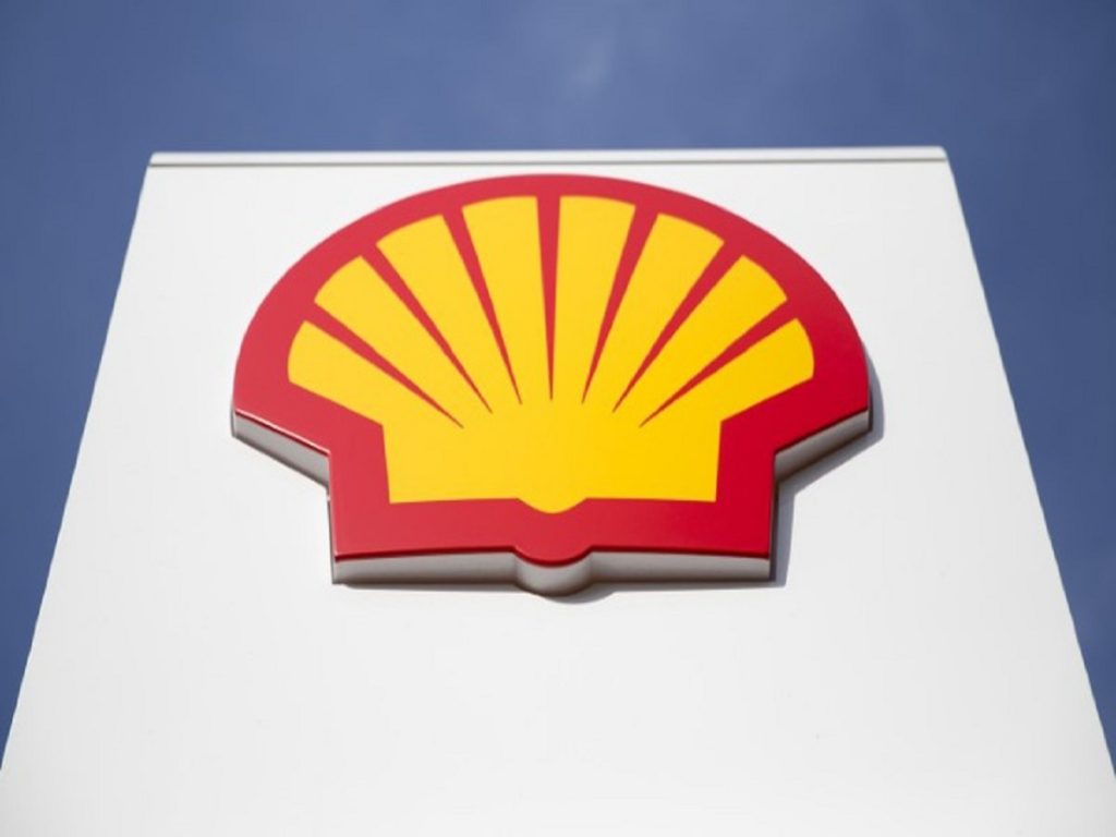 Shell, Total start 2018 on a high thanks to rising oil prices