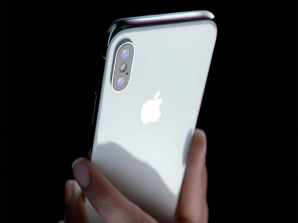 This upcoming Android phone didn't just beat the iPhone X’s benchmark scores it crushed them, Technology News Today, Technology News USA, Latest Technology News, Technology News Headlines