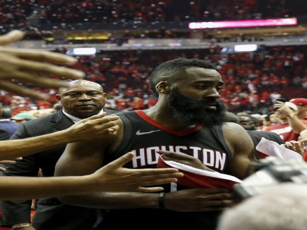 James Harden slaps away phone of Utah Jazz fan who was heckling him