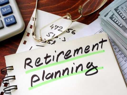 Must-have tools and tips for year-end retirement planning