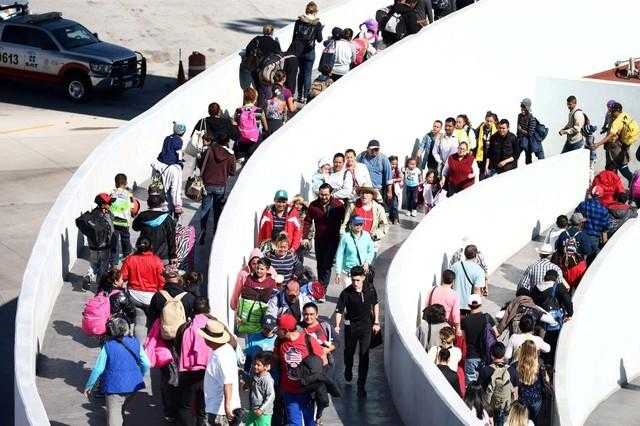 Concerns over U.S. court backlog grow with rising border prosecutions