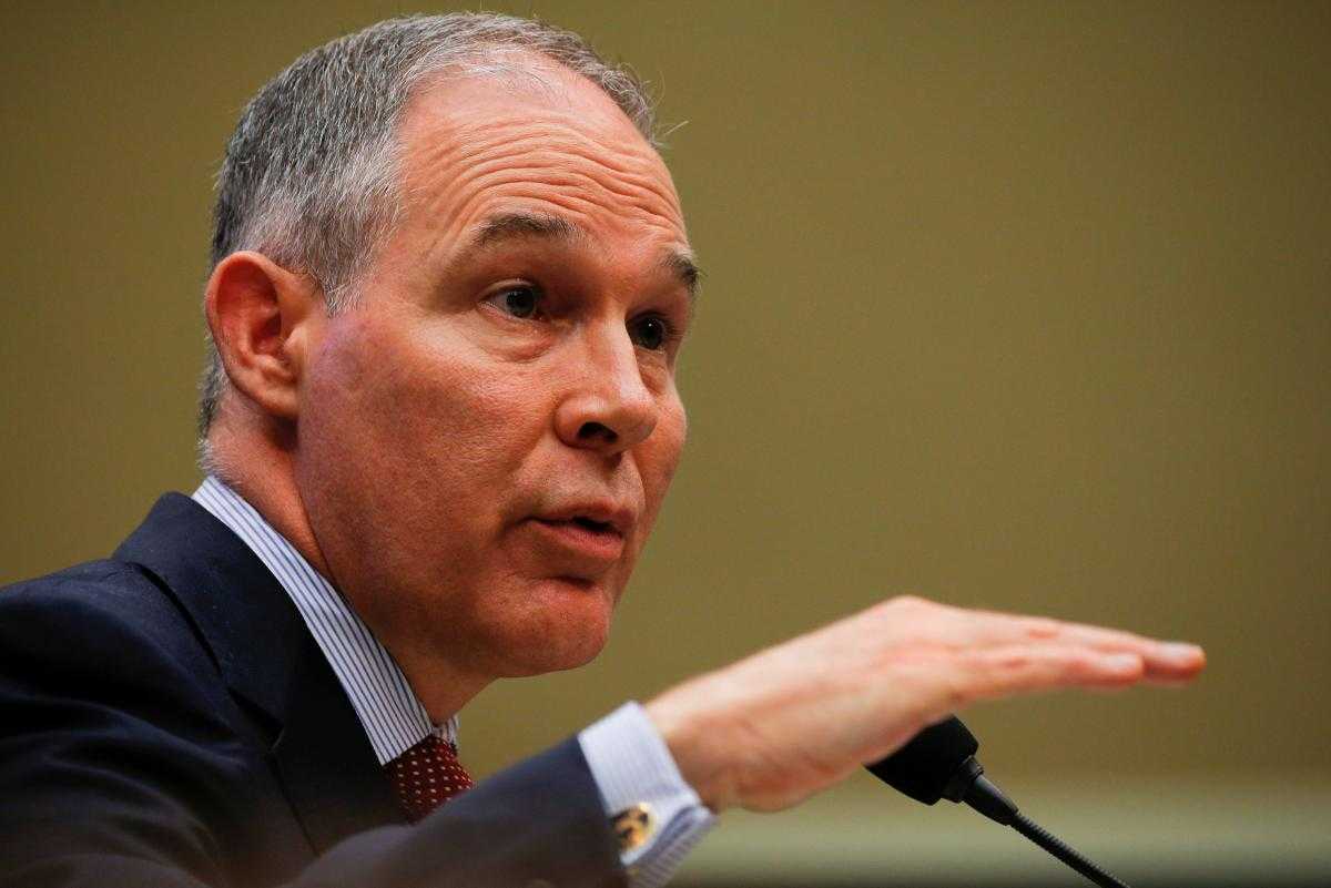 EPA chief Pruitt's ethics issues have raised concerns: White House